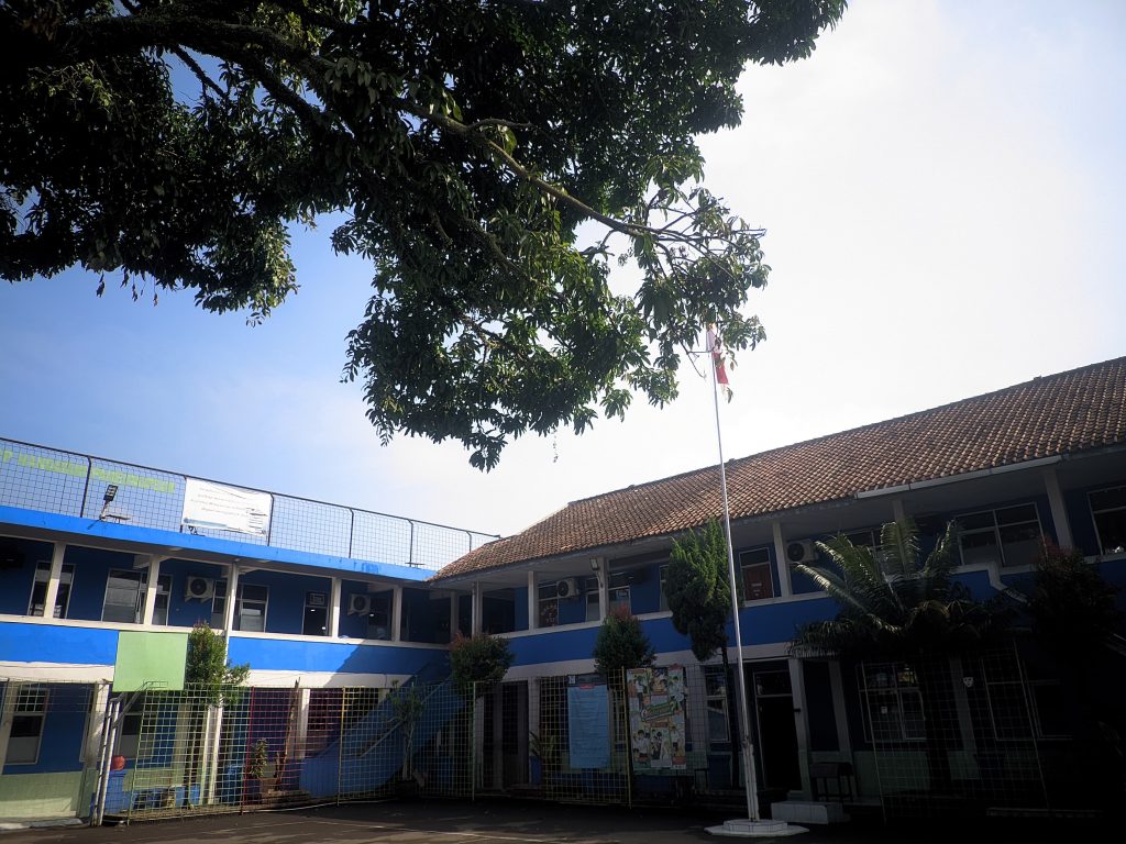 Gedung Sekolah SMP Handayani 2 Pameungpeuk