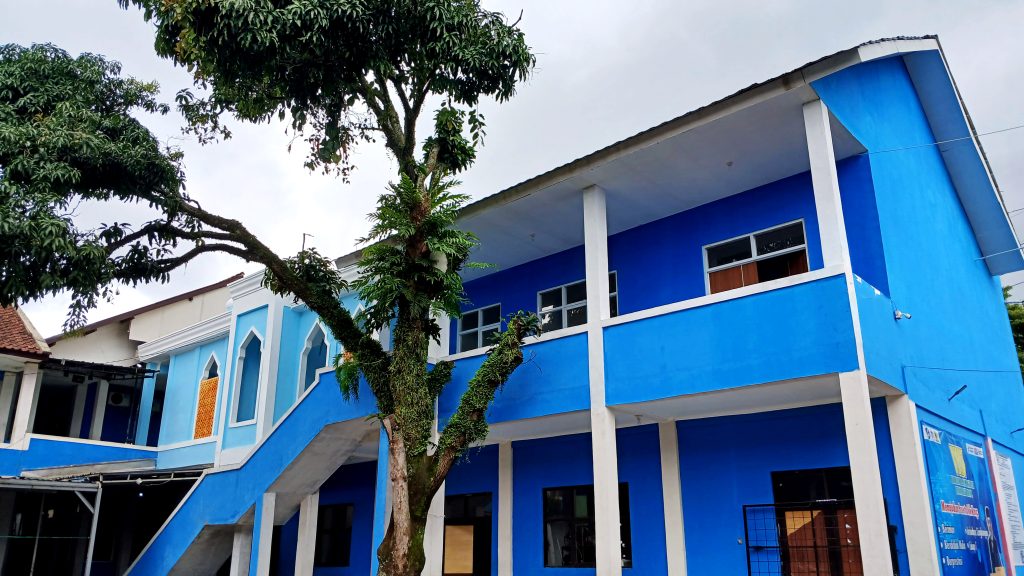 gedung handayani depan